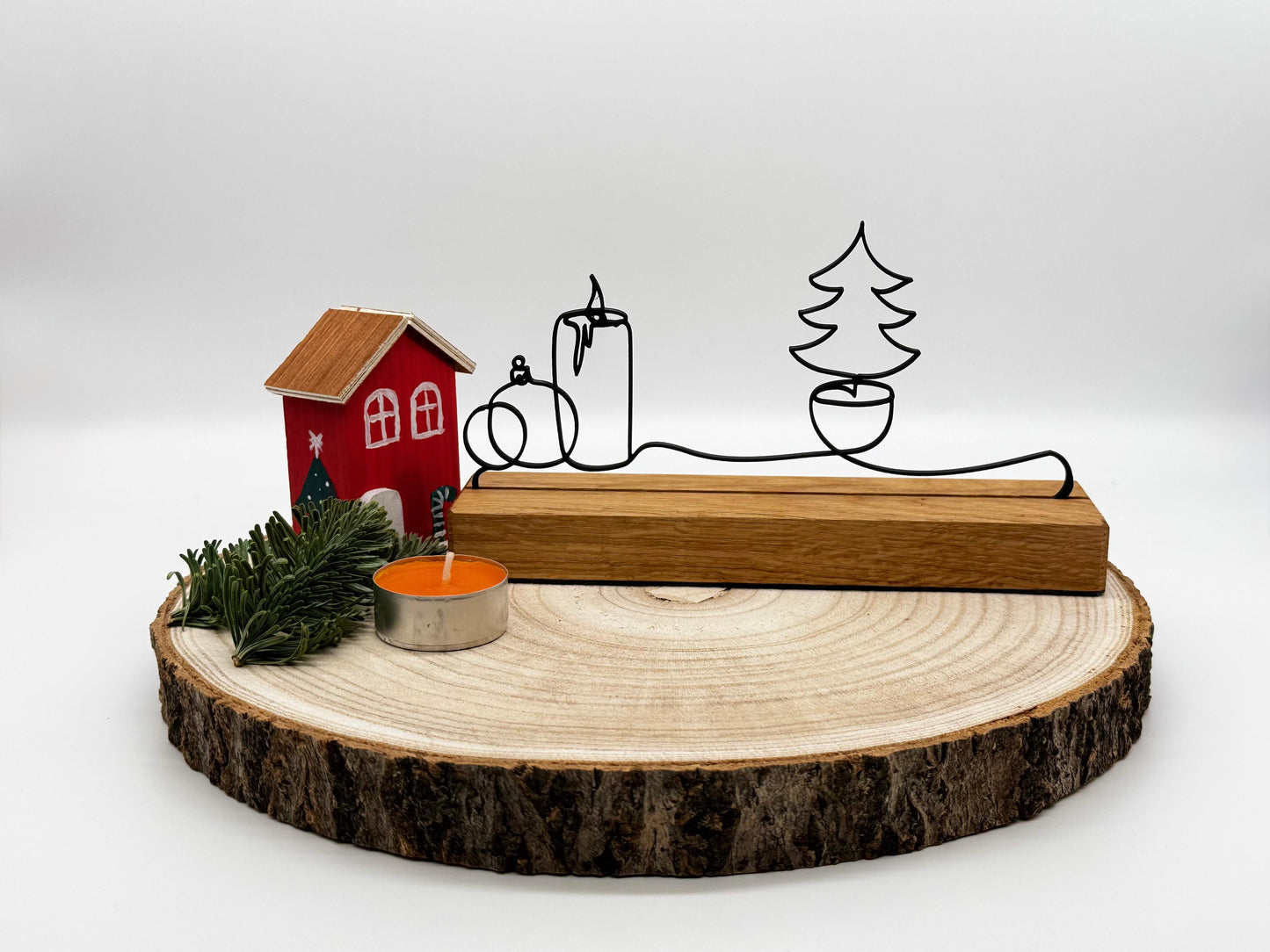 Weihnachtsdeko Holz Eiche – Kerze & Kugel Silhouette schwarz, moderne Adventsdeko, Weihnachtsbaum Deko, Geschenkidee Weihnachten