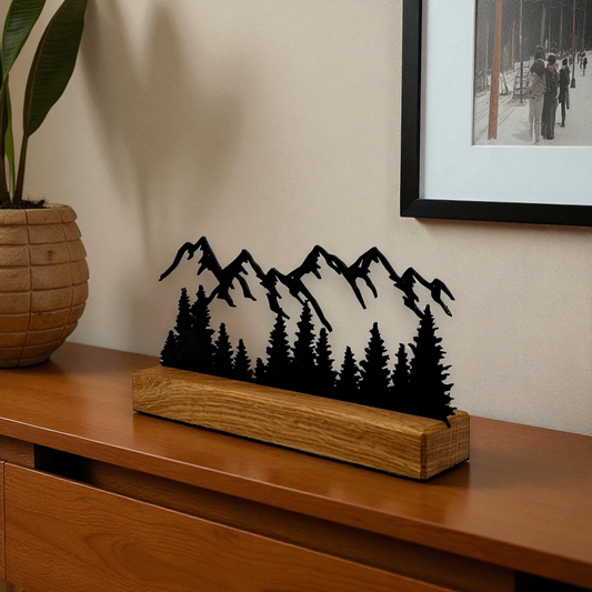 Berg Silhouette Deko aus Holz – Berglandschaft Schwarz auf Eiche, Wald Deko modern, Geschenkidee Natur Deko, Weihnachtsgeschenk