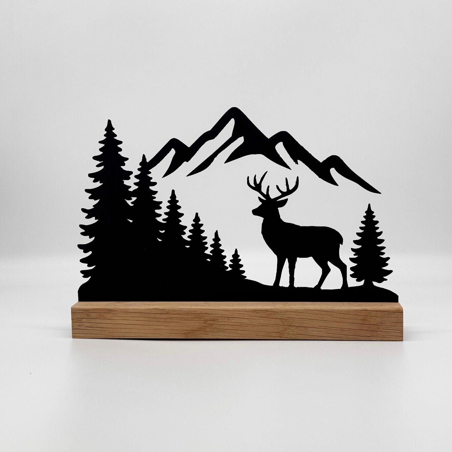Berg & Hirsch Deko aus Holz  Natur Wohnaccessoire mit Eichenholzsockel