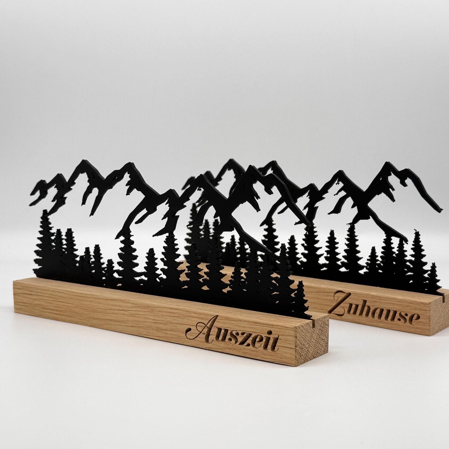 Personalisierte Berg Silhouette aus Holz  Holz Geschenk mit Gravur für Bergliebhaber | Aufsteller Eiche