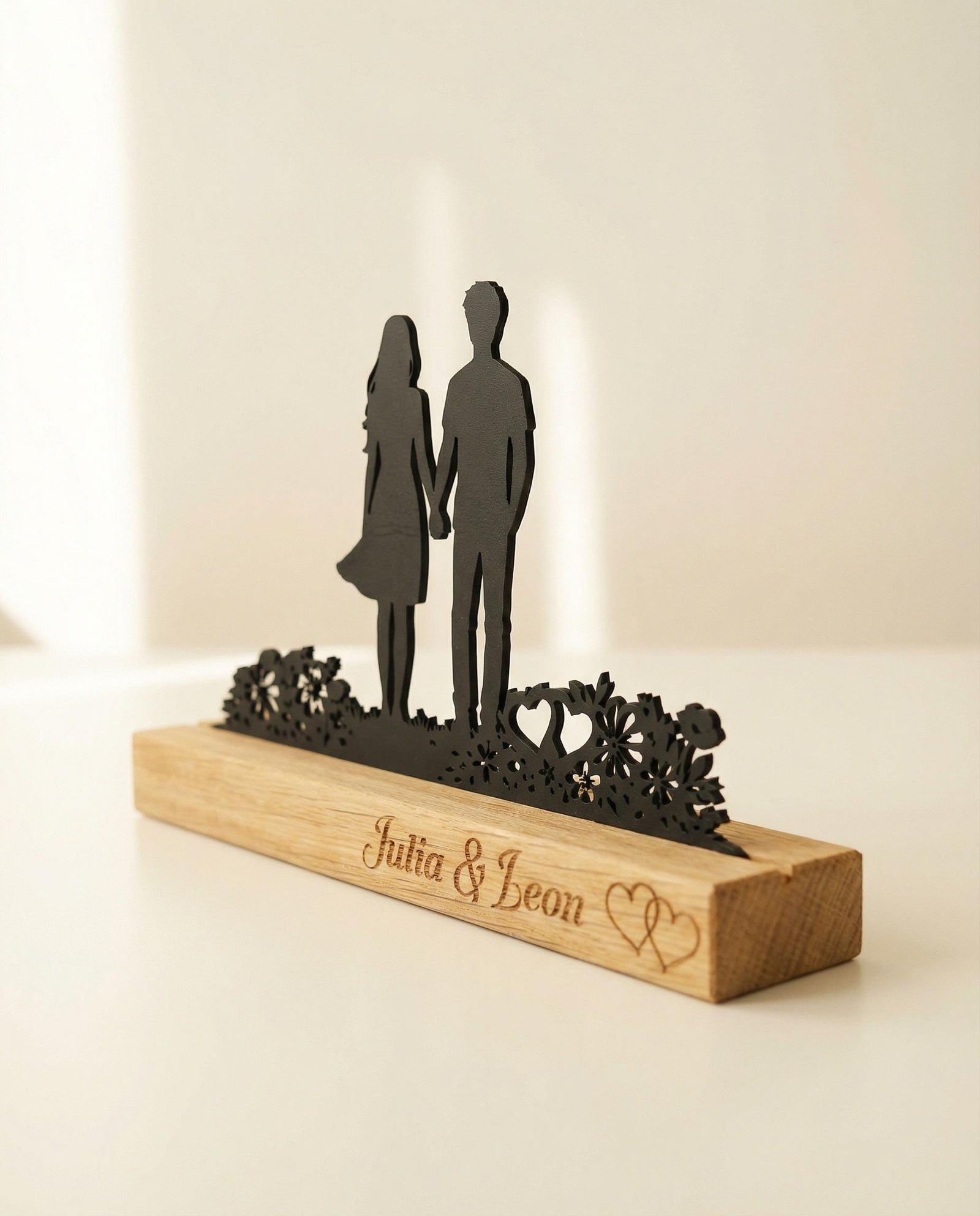 Paar-Silhouette aus Holz – Ansicht 6