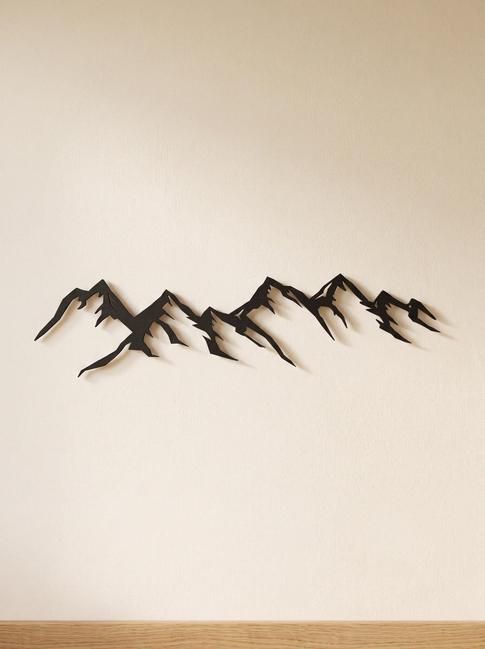 Bergsilhouette als 3D-Wanddeko – Ansicht 1